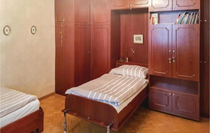 One-Bedroom Apartment in Wien - image 2